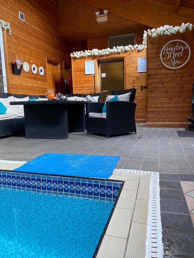 Hotel Hunters Meet Hatfield Heath Esterno foto