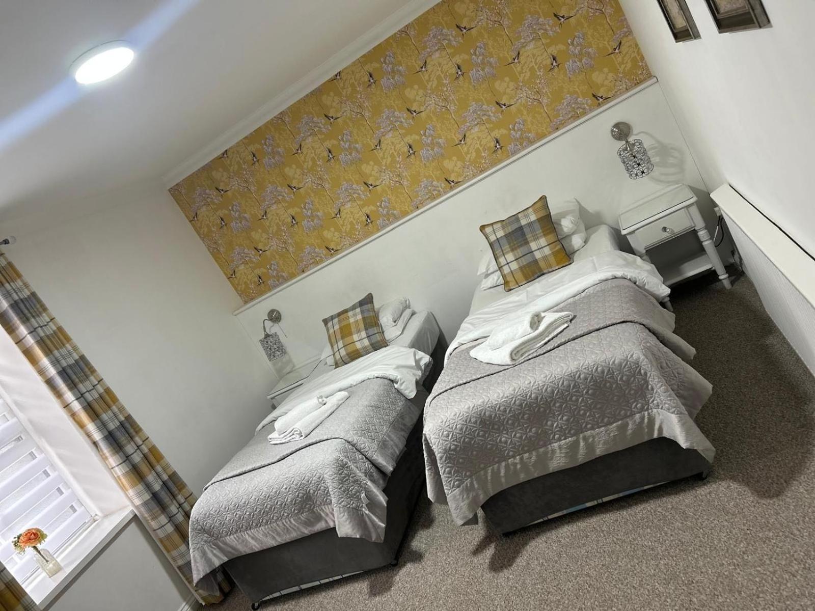 Hotel Hunters Meet Hatfield Heath Esterno foto
